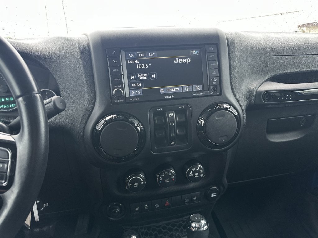 2015 Jeep Wrangler Unlimited Altitude