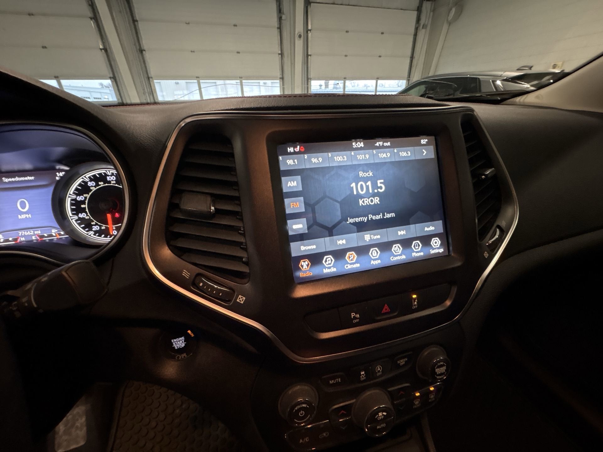 2021 Jeep Cherokee Trailhawk