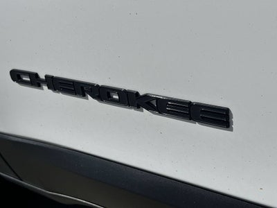 2023 Jeep Cherokee Altitude Lux 4x4
