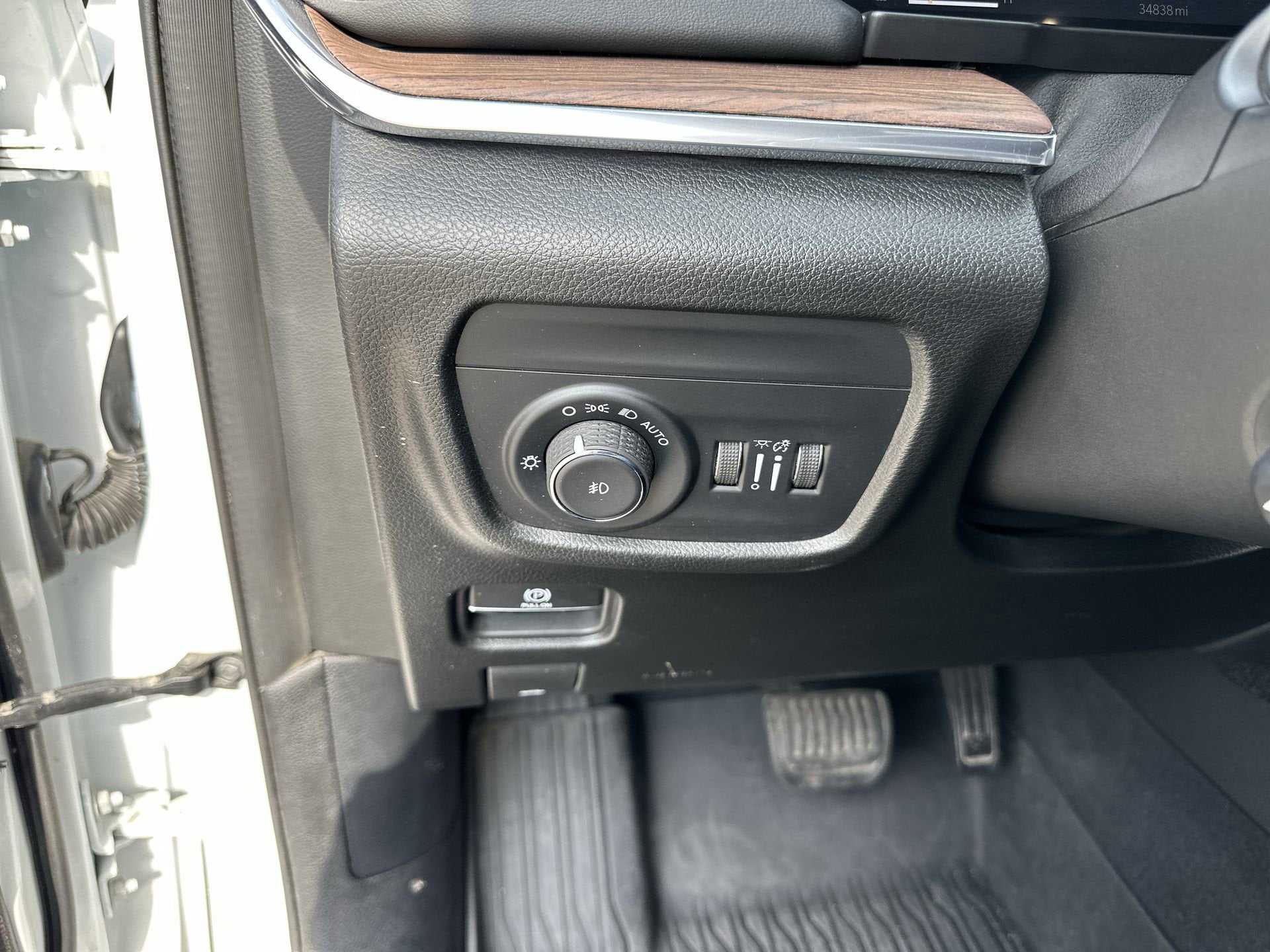 2023 Jeep Grand Cherokee Summit