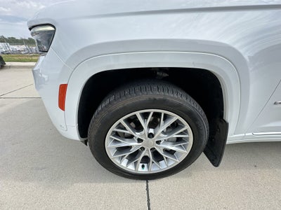 2023 Jeep Grand Cherokee Summit