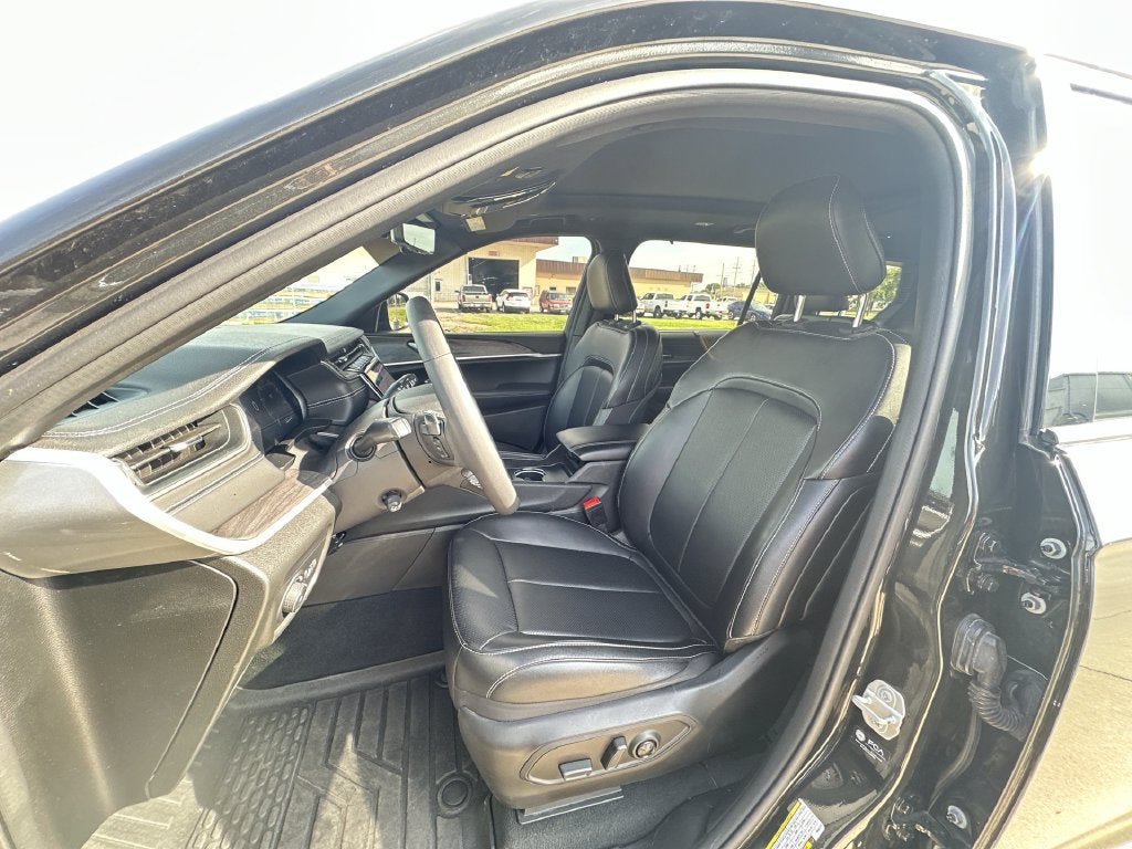 2024 Jeep Grand Cherokee L Limited 4x4
