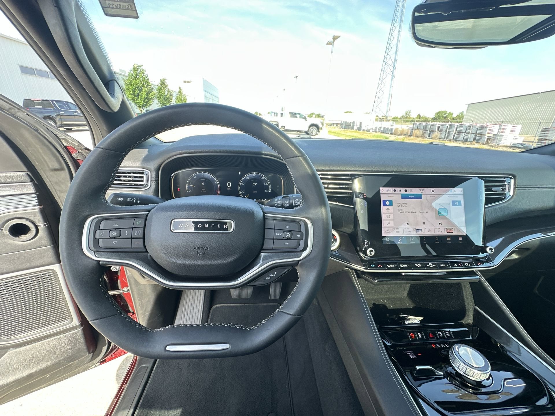 2024 Jeep Wagoneer Base