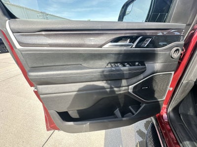 2024 Jeep Wagoneer Base