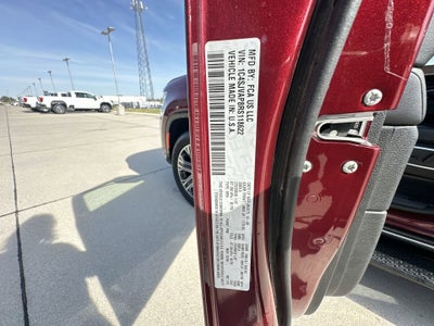 2024 Jeep Wagoneer Base