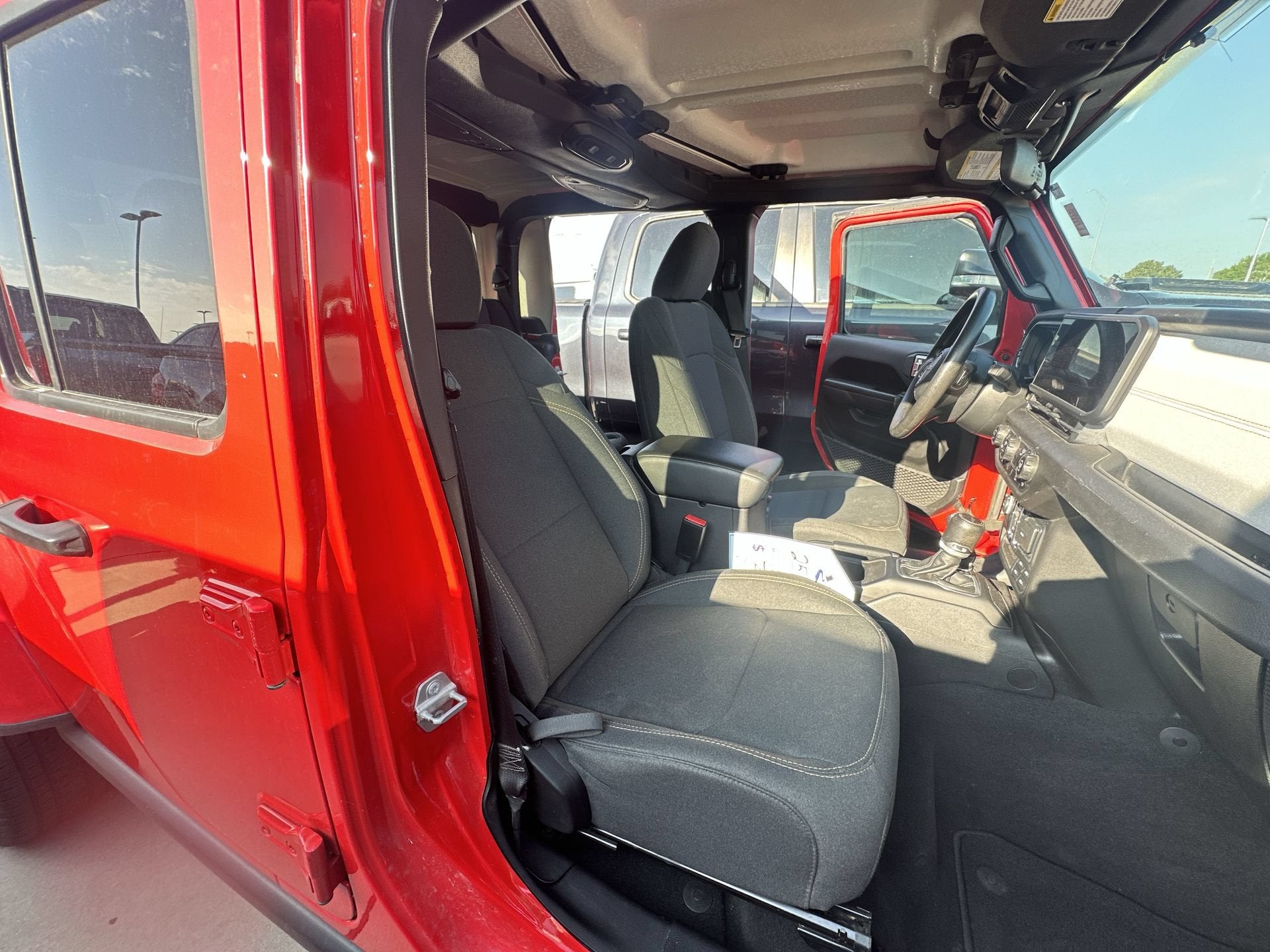 2025 Jeep Gladiator Nighthawk