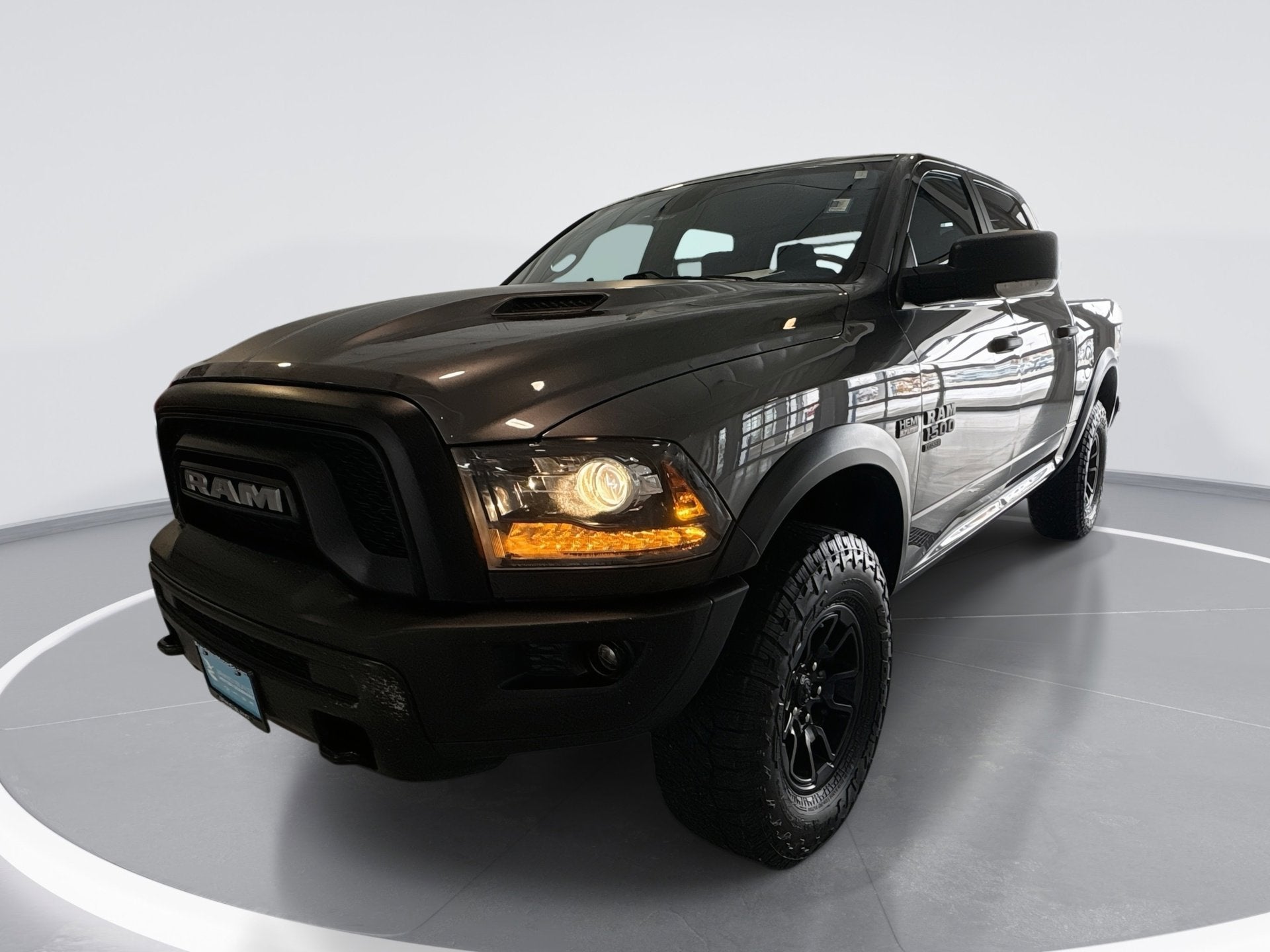2021 RAM 1500 Classic SLT