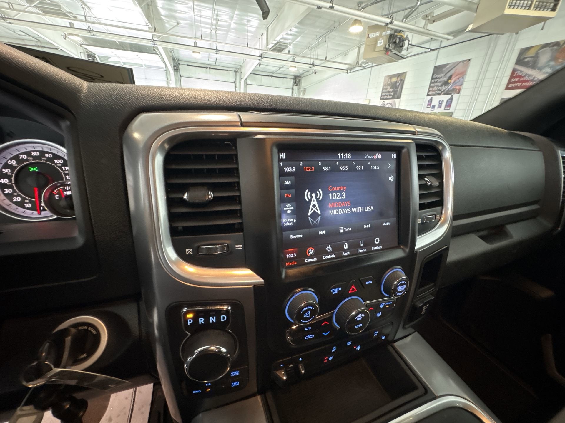2021 RAM 1500 Classic SLT