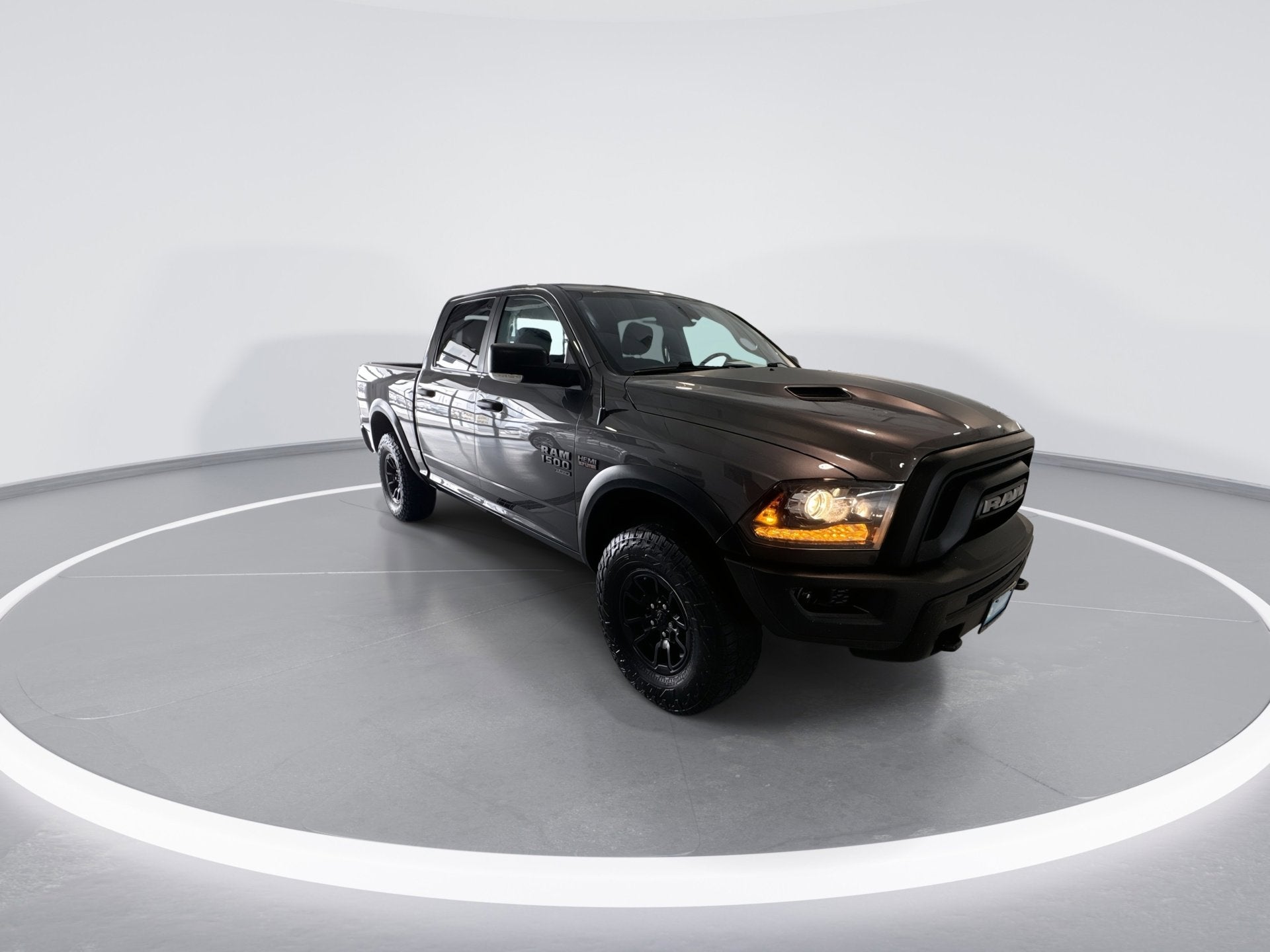 2021 RAM 1500 Classic SLT