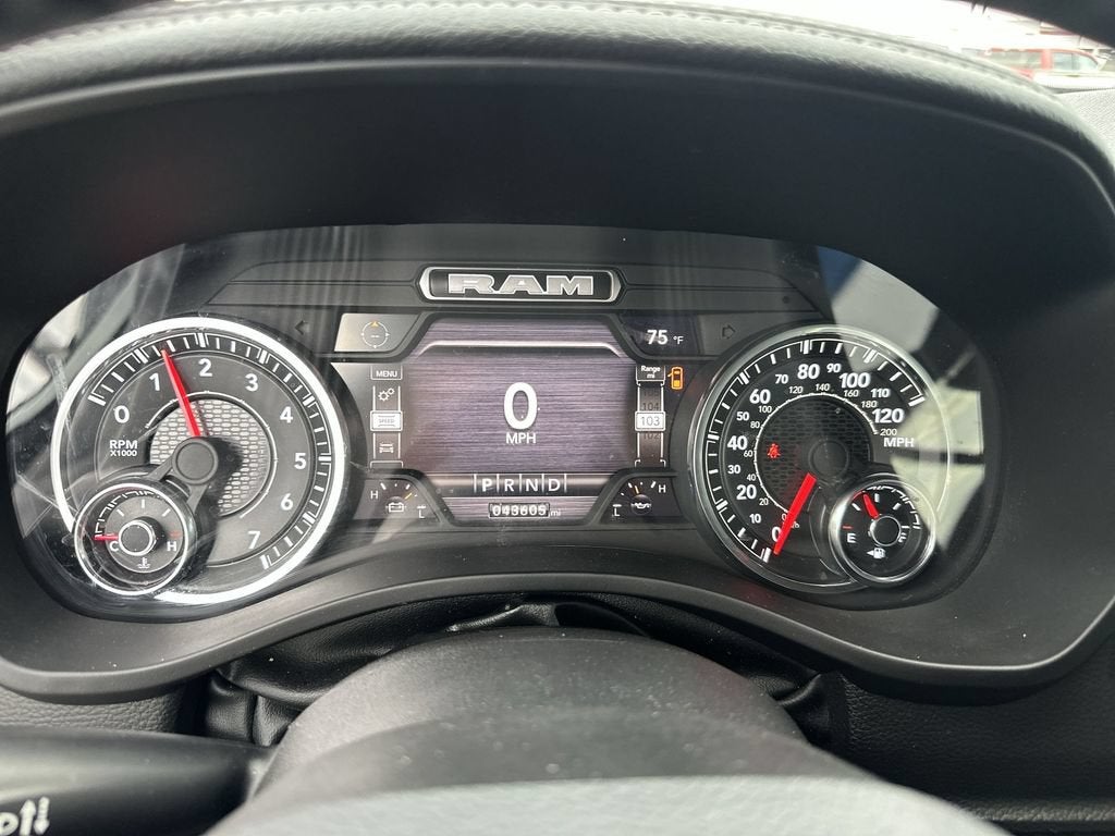 2023 RAM 1500 Laramie Crew Cab 4x4 5'7" Box