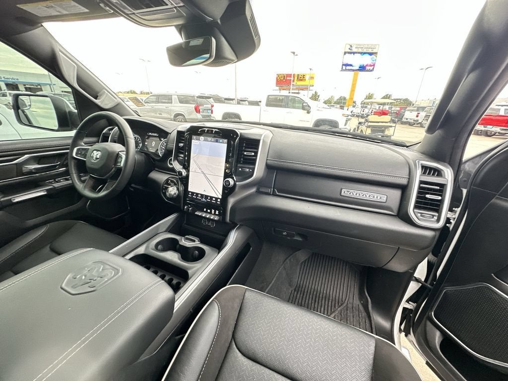 2023 RAM 1500 Laramie Crew Cab 4x4 5'7" Box
