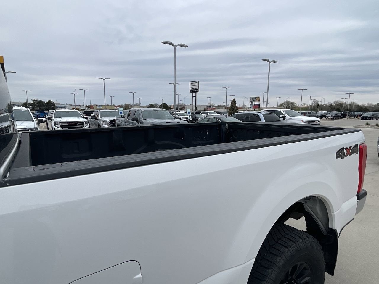 2018 Ford Super Duty F-350 SRW XL
