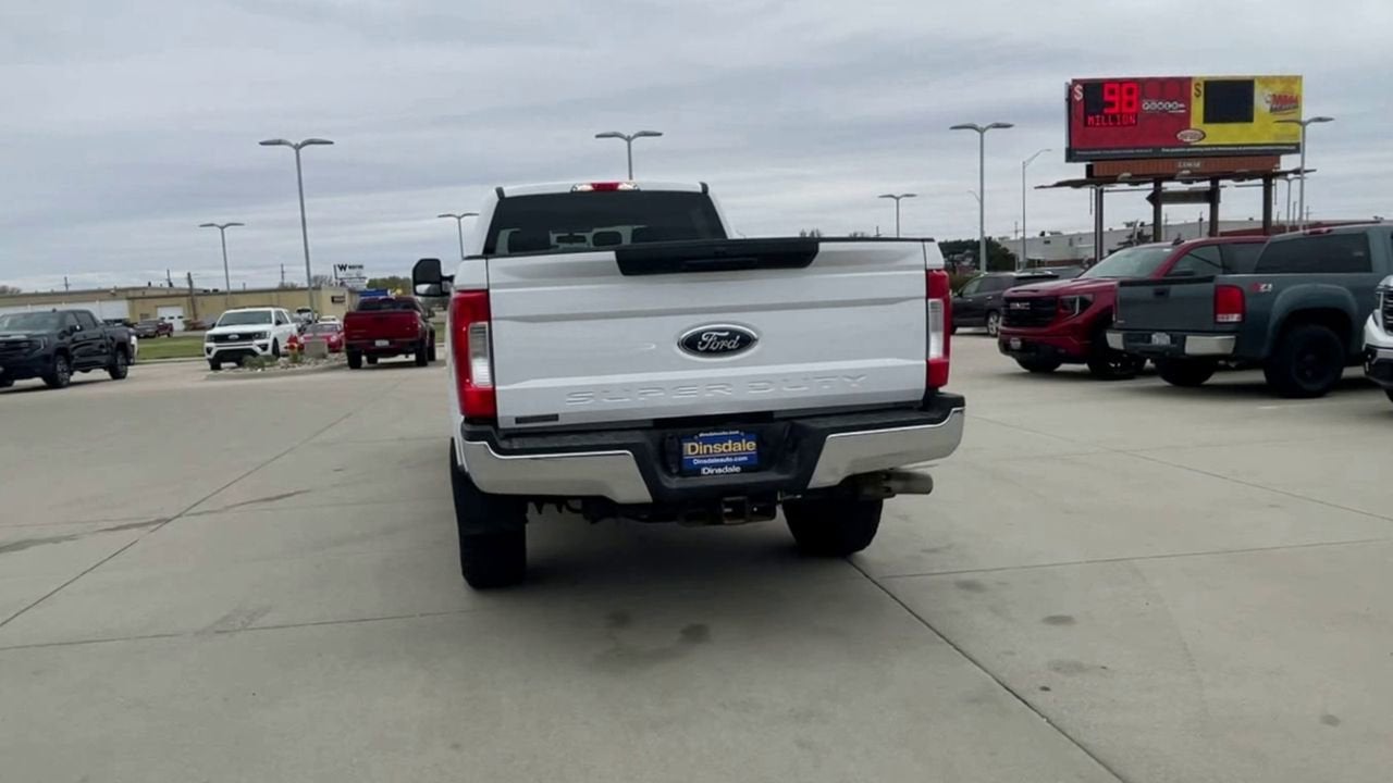 2018 Ford Super Duty F-350 SRW XL