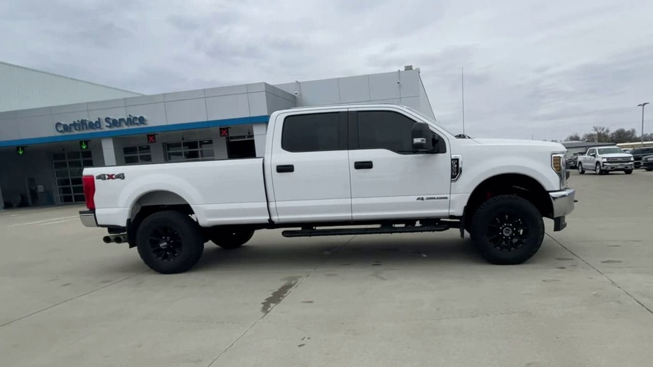 2018 Ford Super Duty F-350 SRW XL