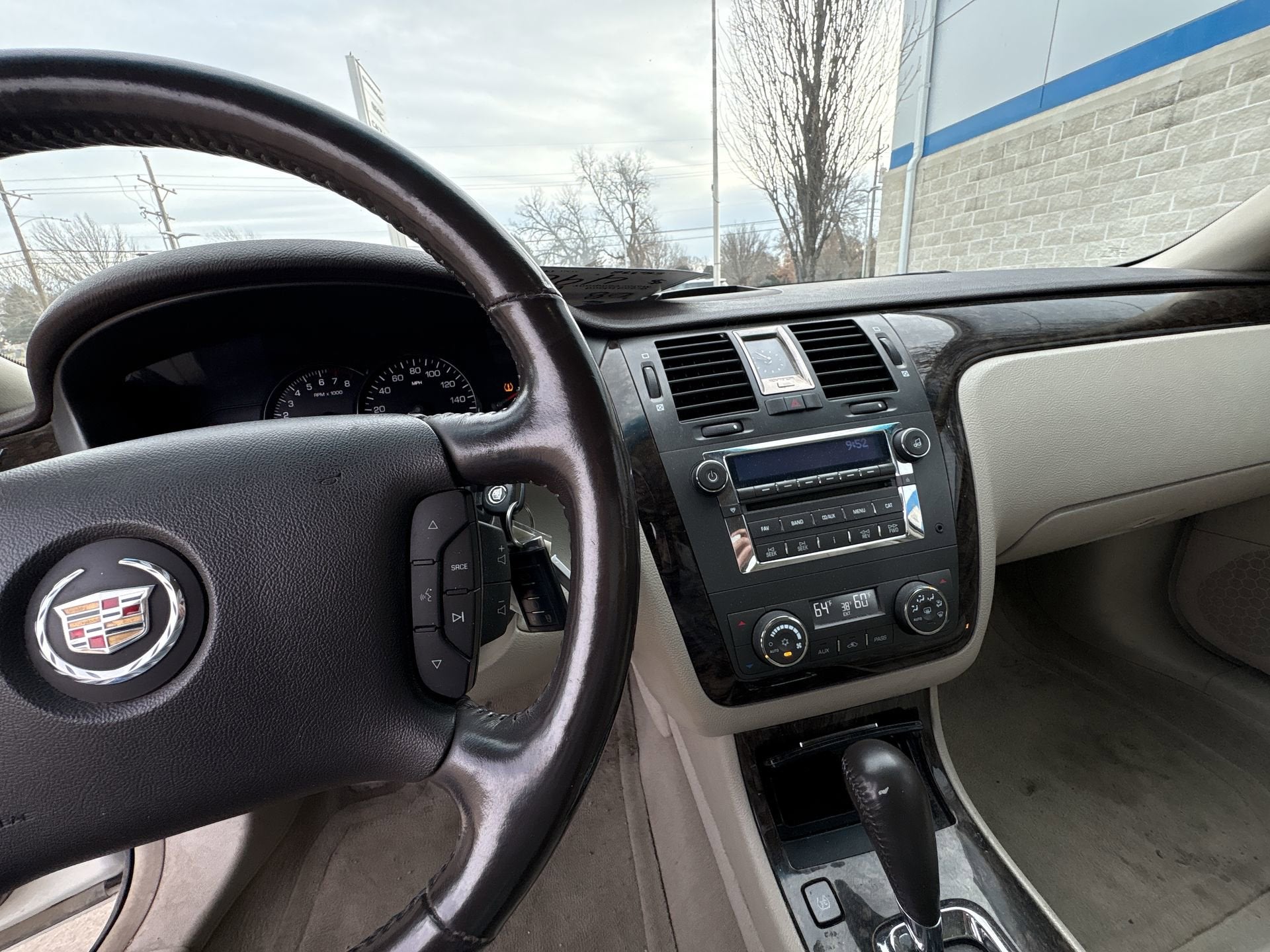 2008 Cadillac DTS w/1SC