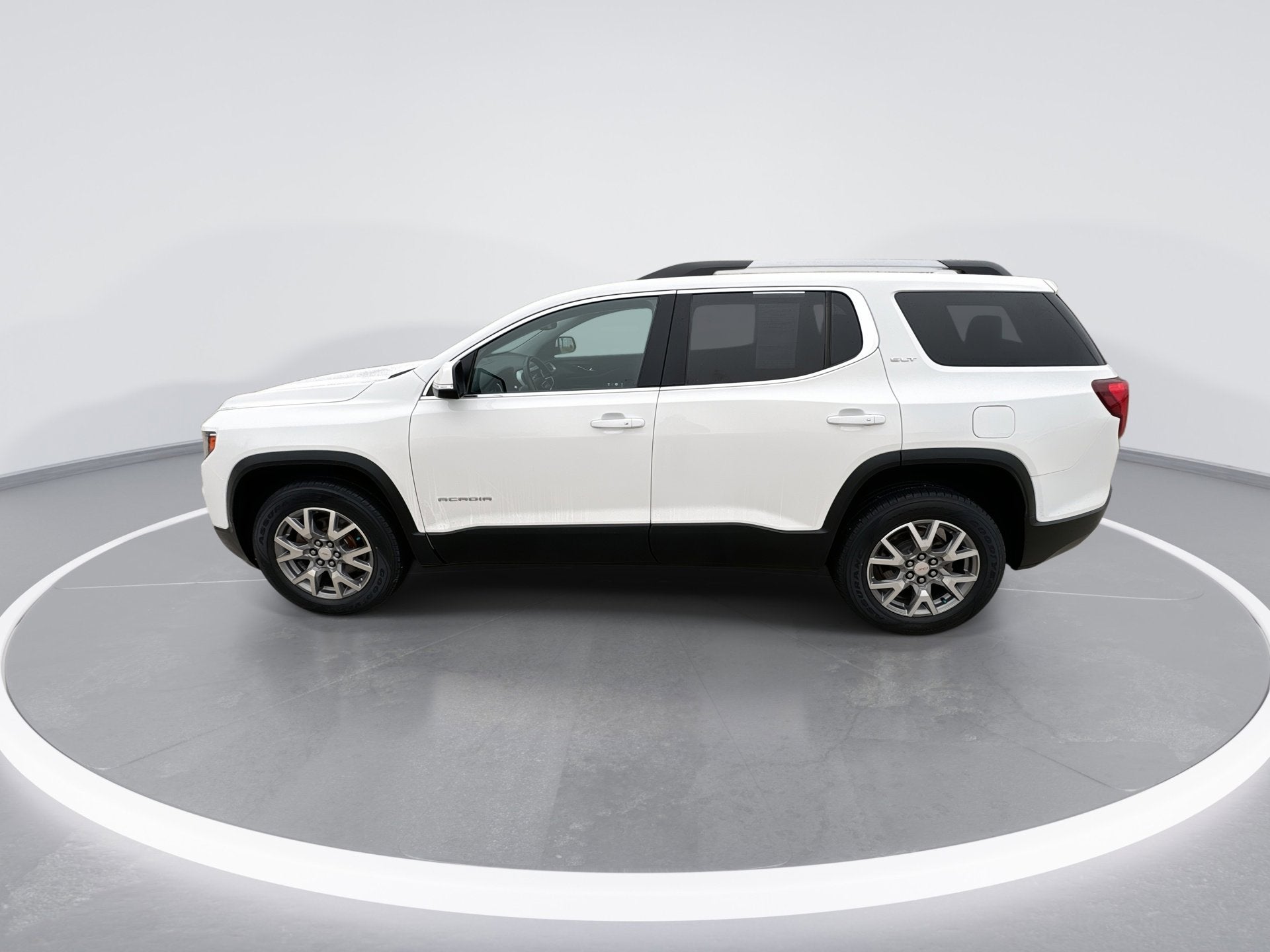 2020 GMC Acadia SLT