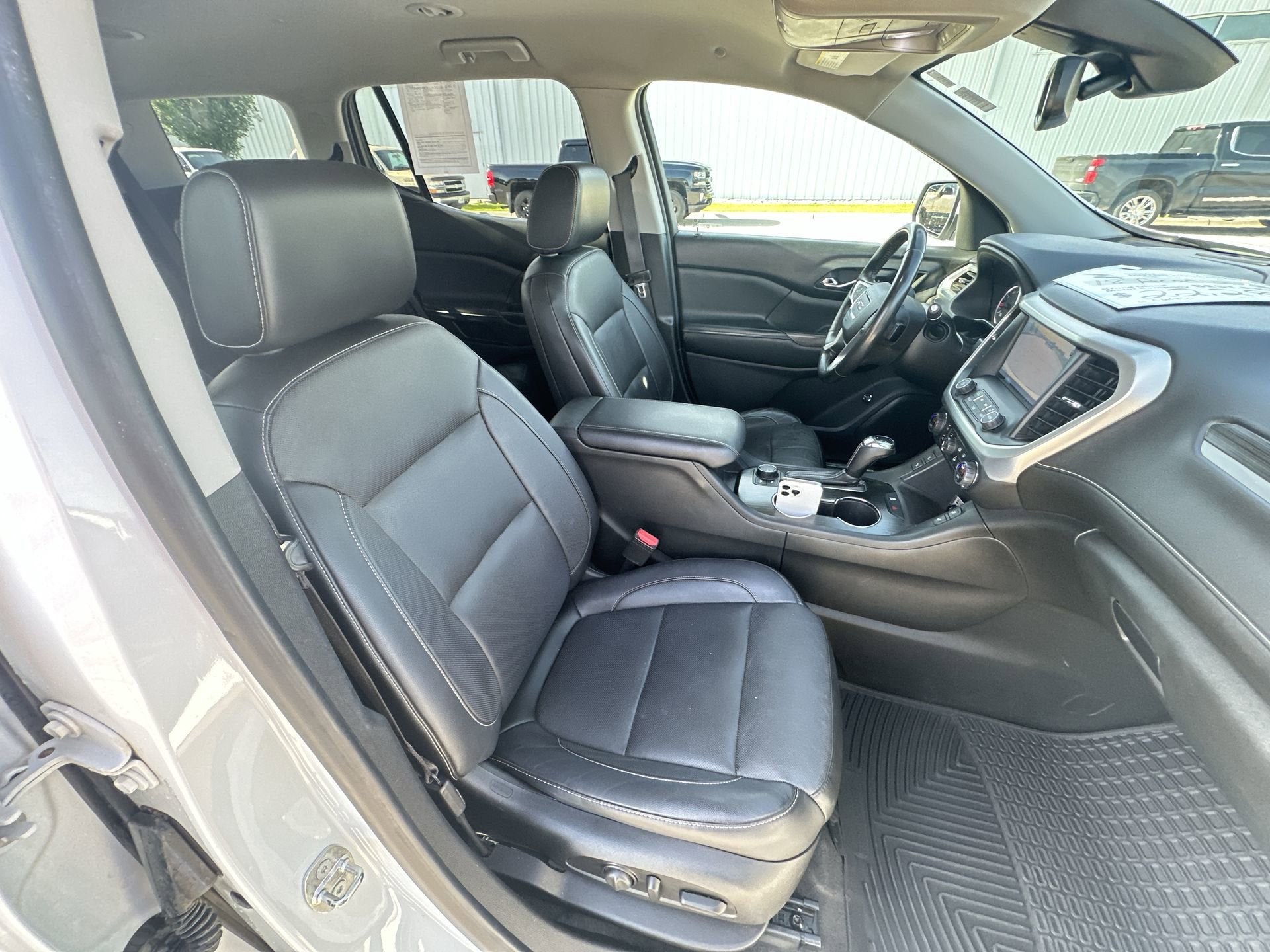 2018 GMC Acadia SLT