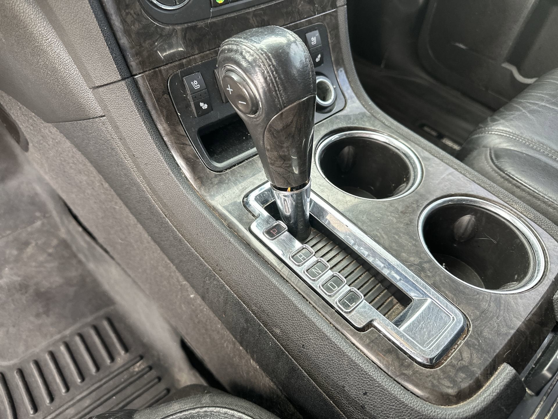 2011 GMC Acadia Denali