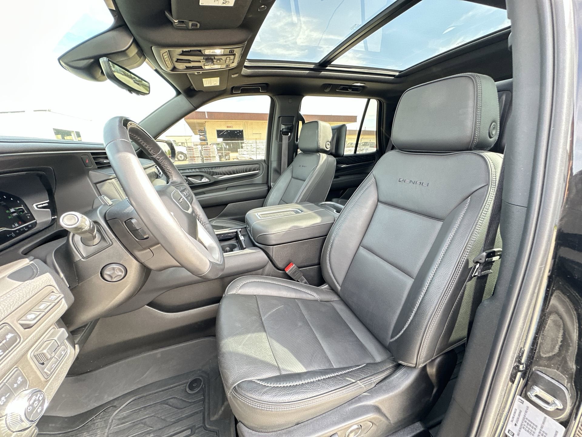 2024 GMC Yukon Denali
