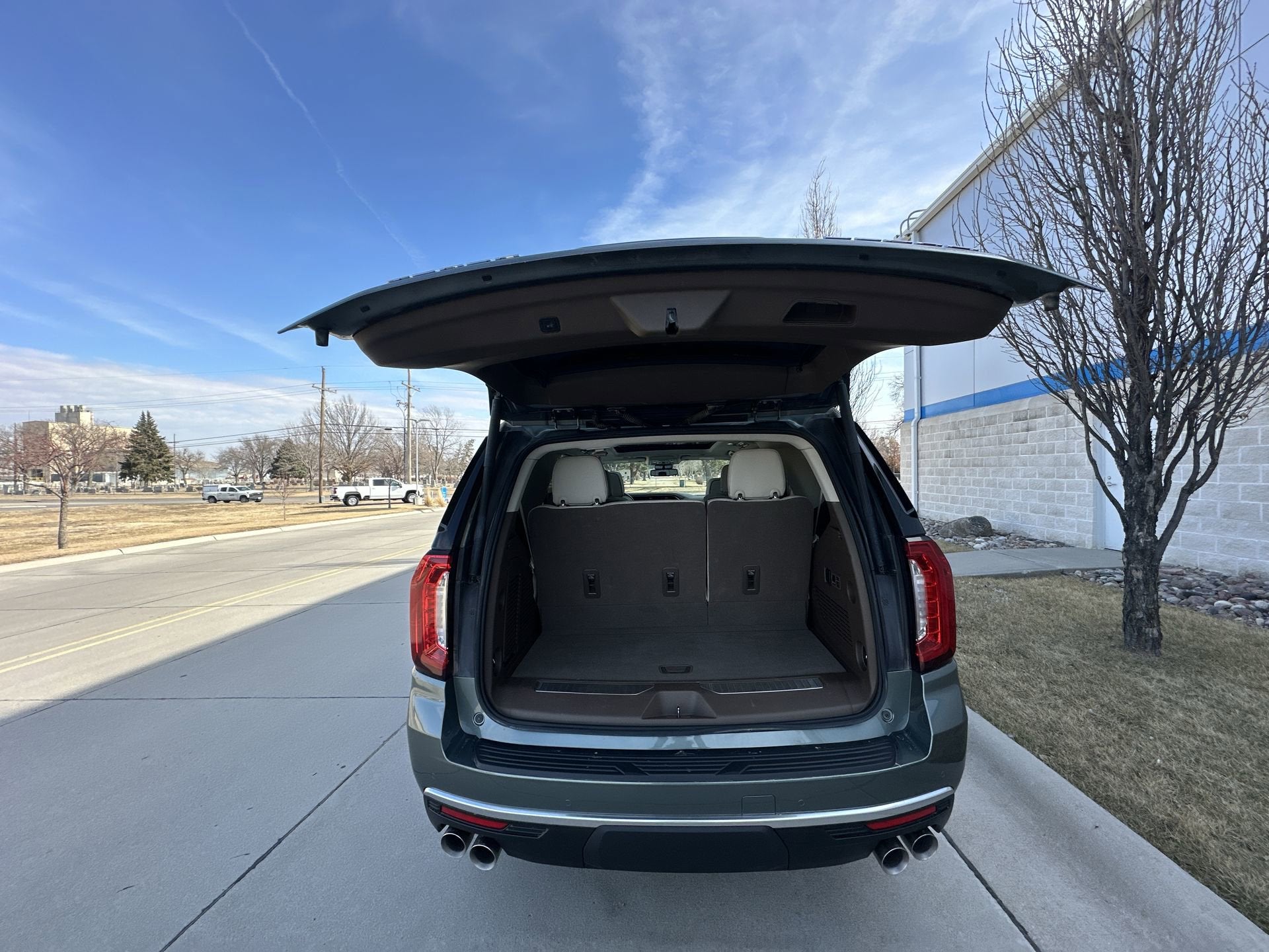 2023 GMC Yukon Denali