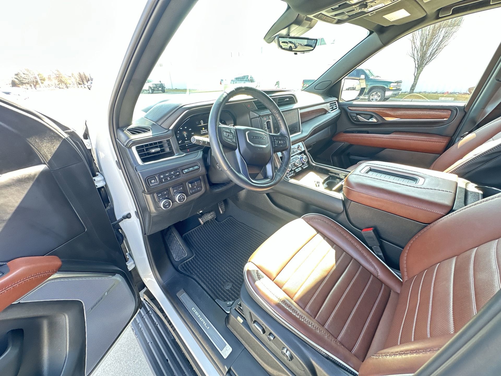 2024 GMC Yukon Denali Ultimate