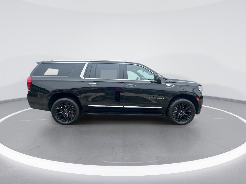 2024 GMC Yukon XL SLT