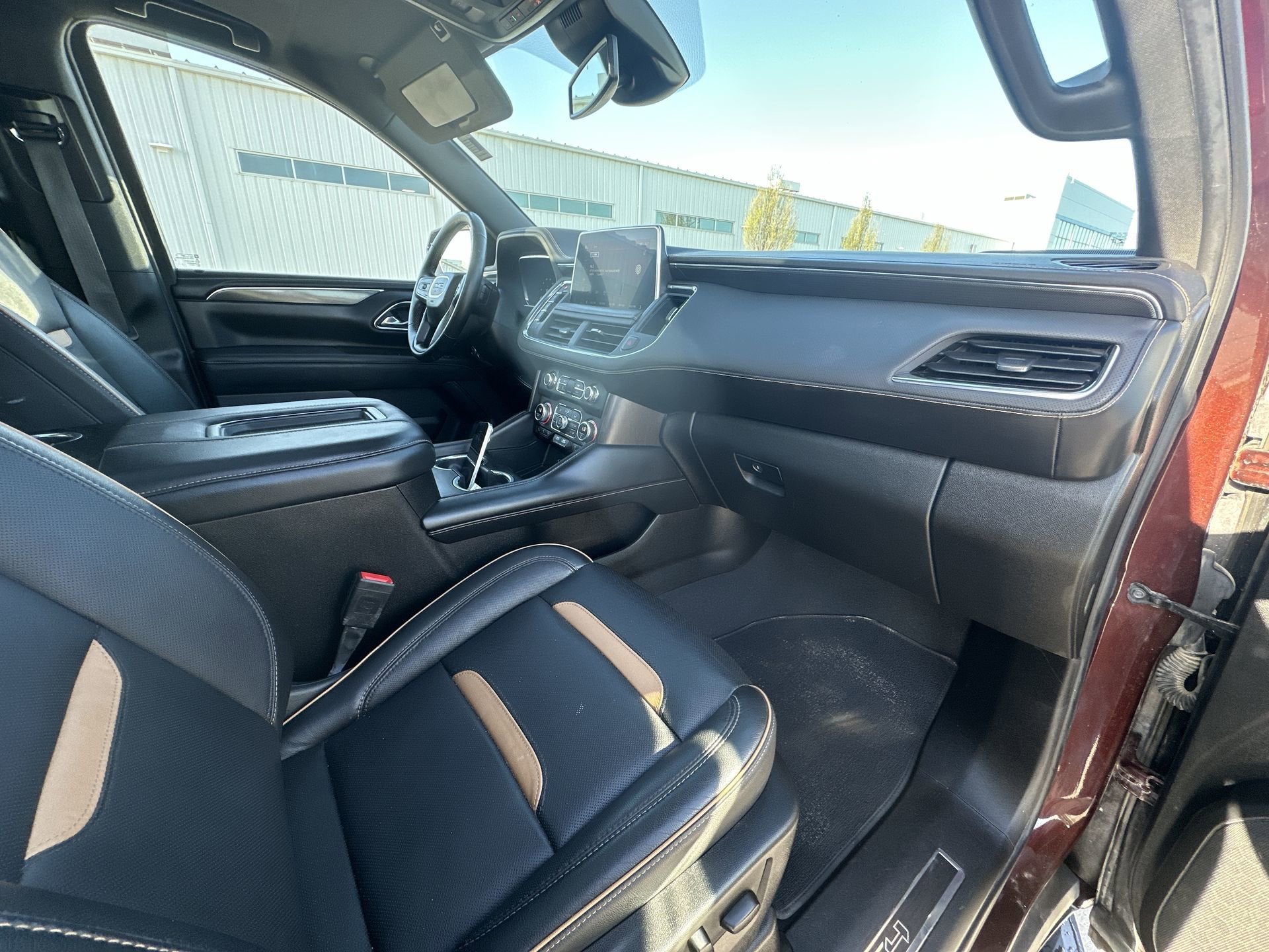 2023 GMC Yukon XL AT4