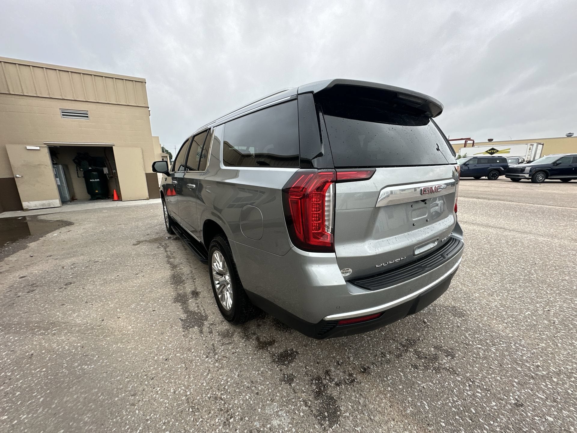 2023 GMC Yukon XL Denali