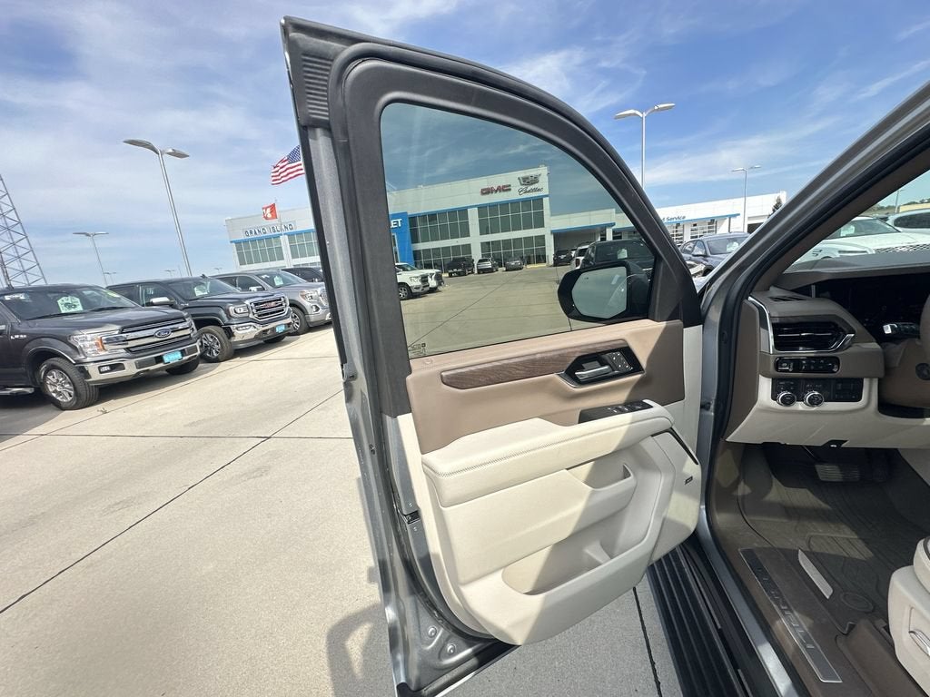 2025 GMC Yukon XL Denali