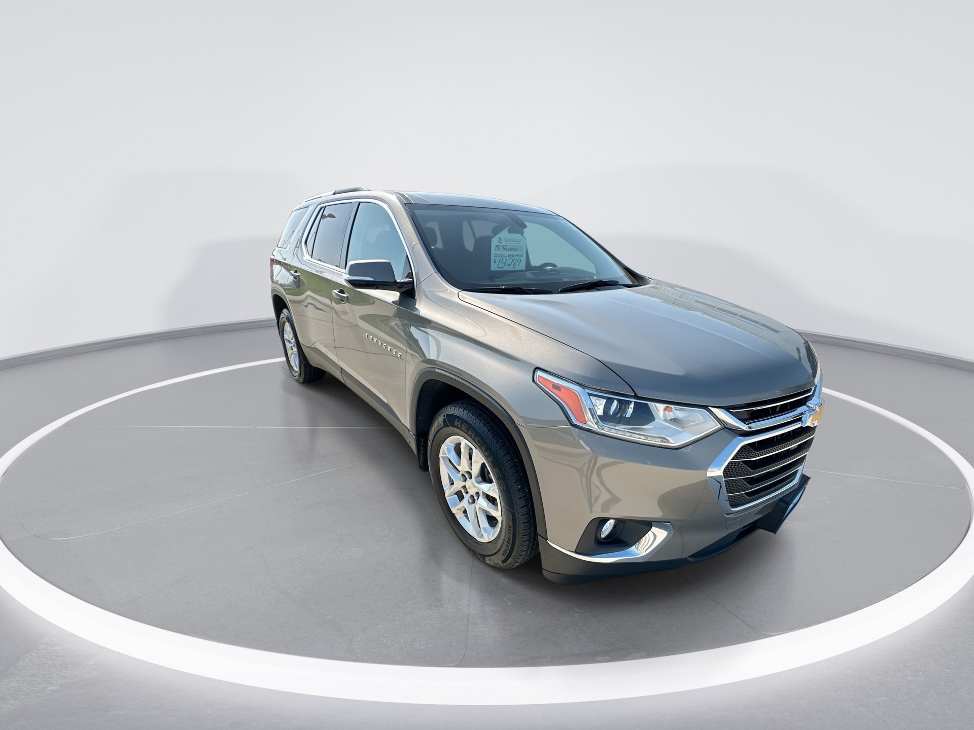 2018 Chevrolet Traverse LT Cloth