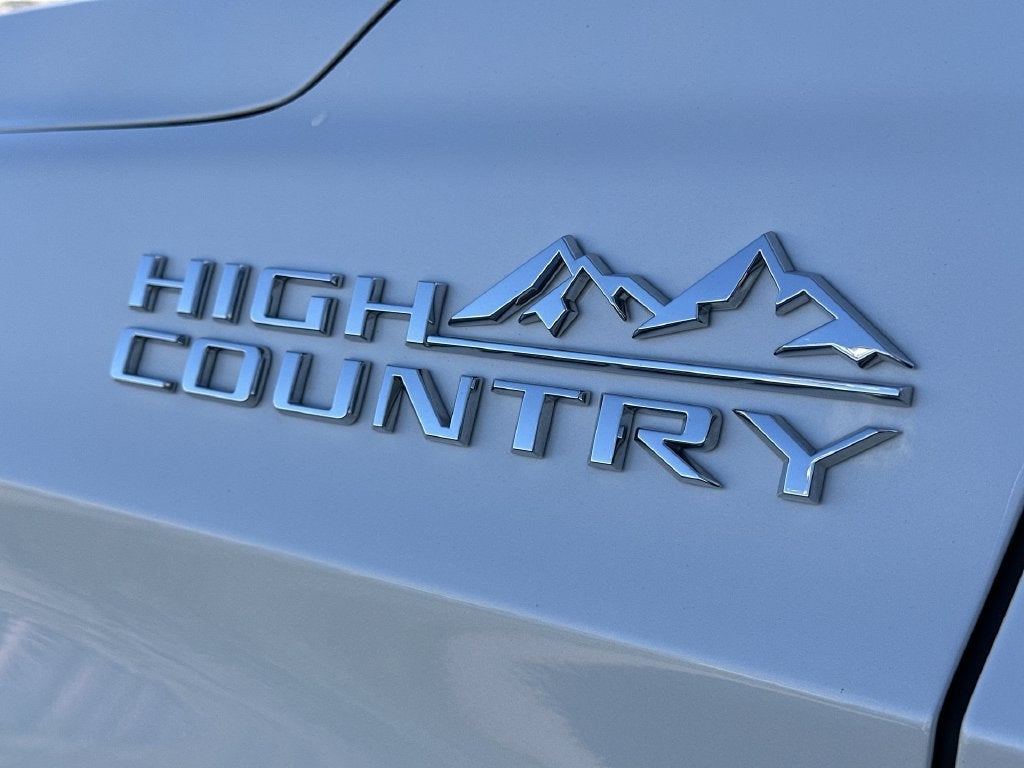 2024 Chevrolet Suburban High Country