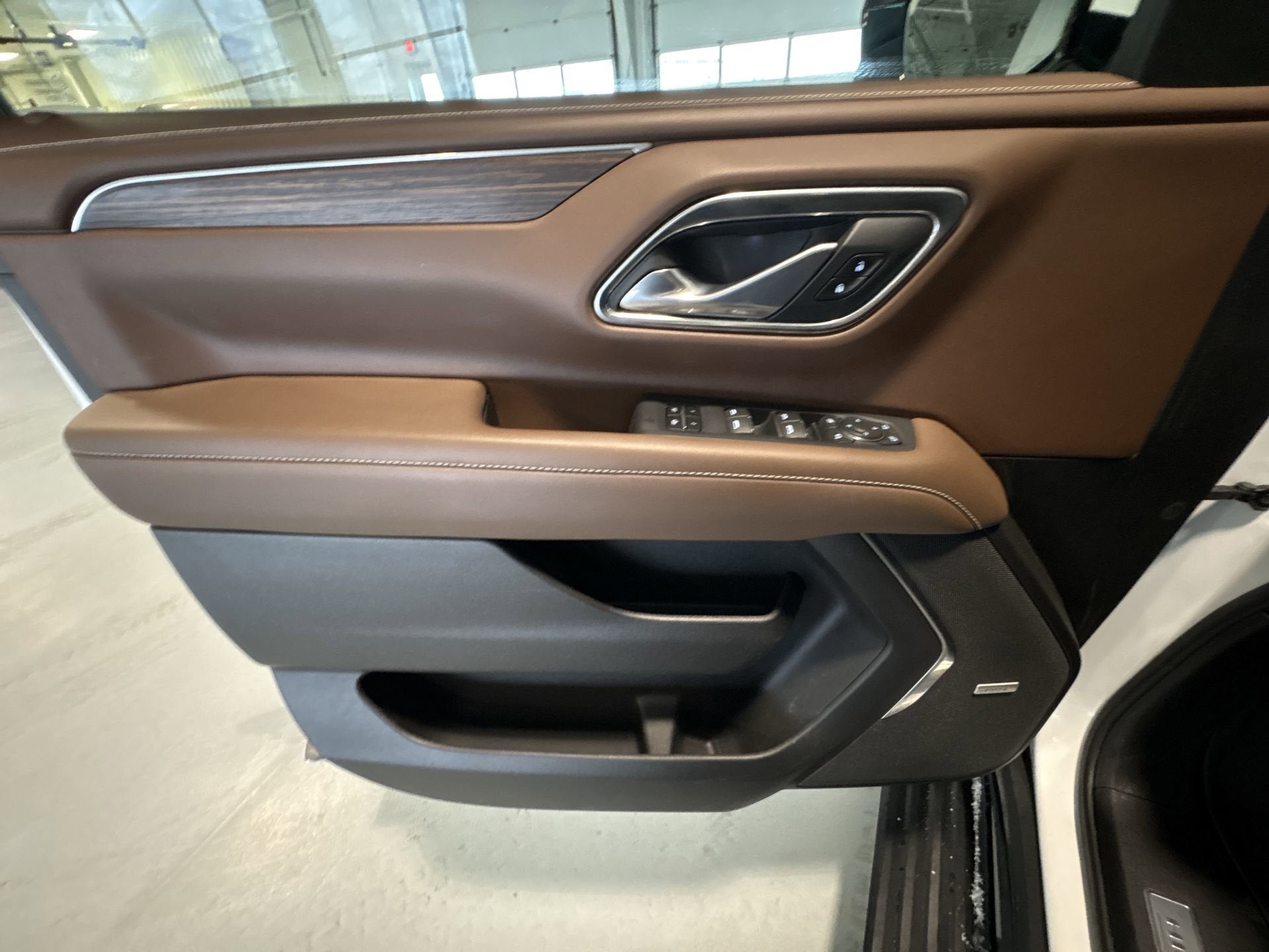 2023 Chevrolet Suburban High Country