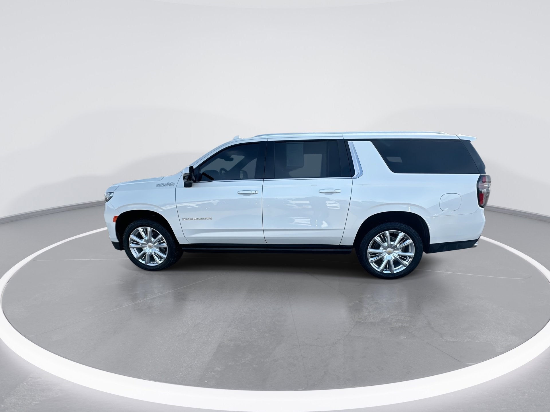 2024 Chevrolet Suburban High Country