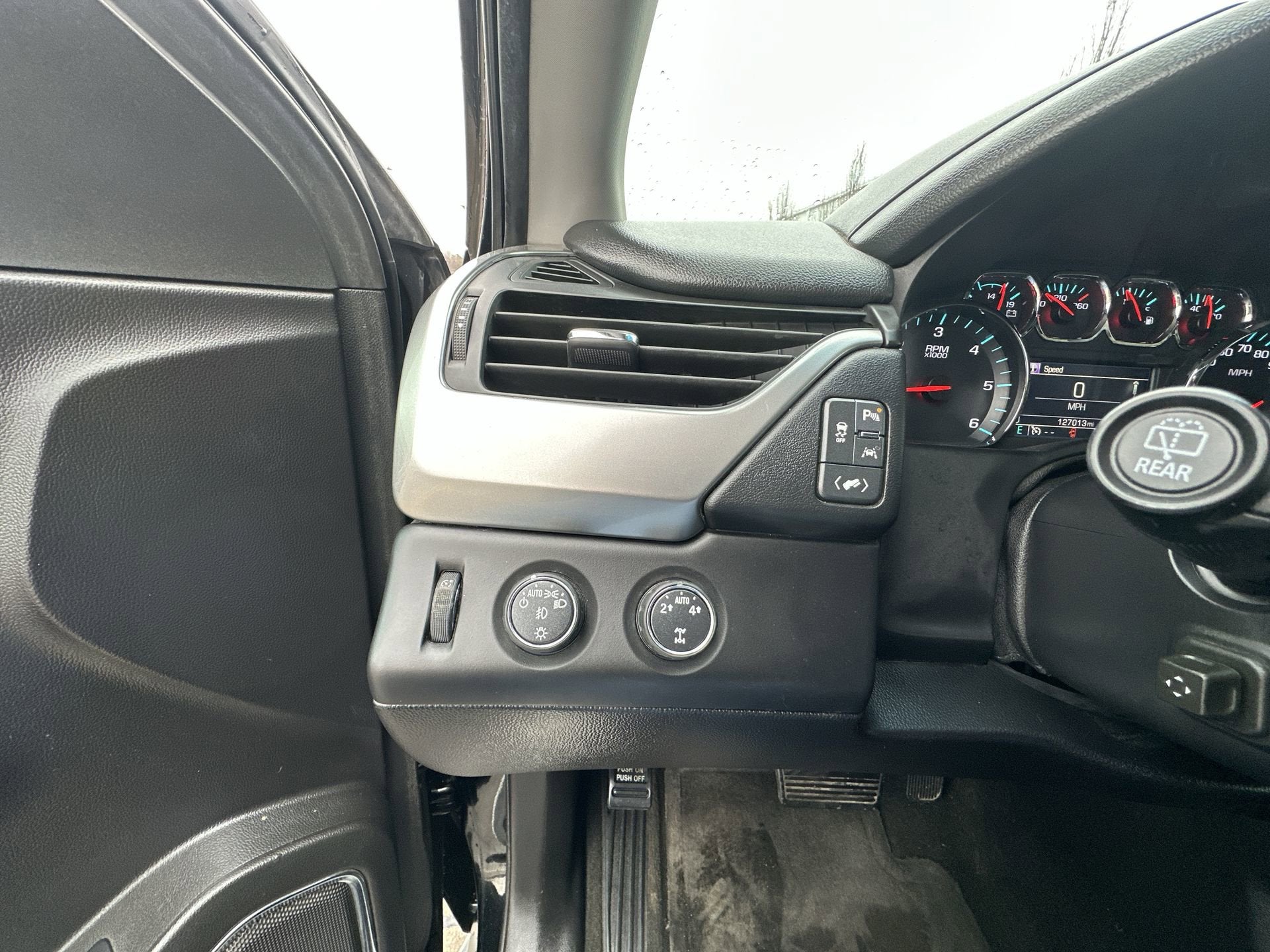 2016 Chevrolet Suburban LTZ