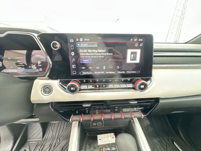 2025 GMC Canyon AT4