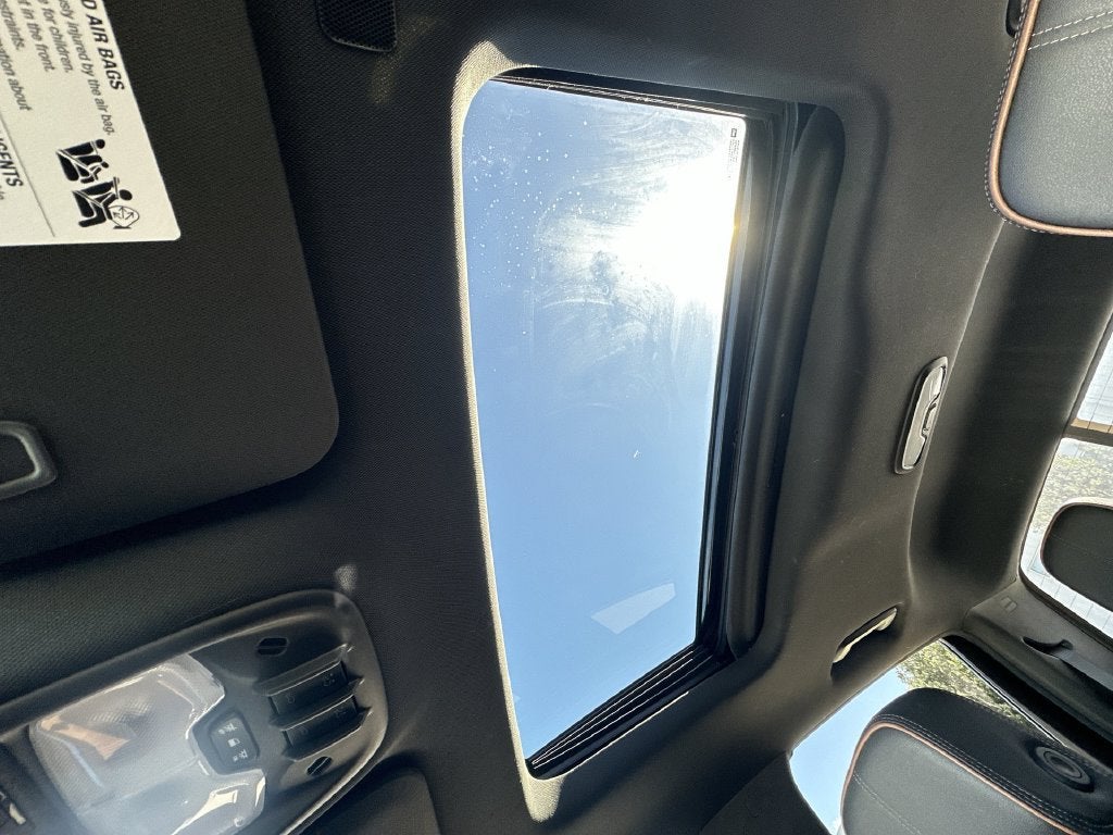 2023 GMC Canyon 4WD AT4