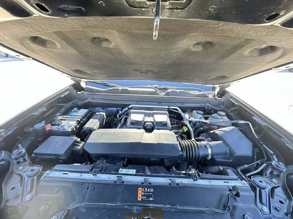 2023 GMC Canyon 4WD AT4