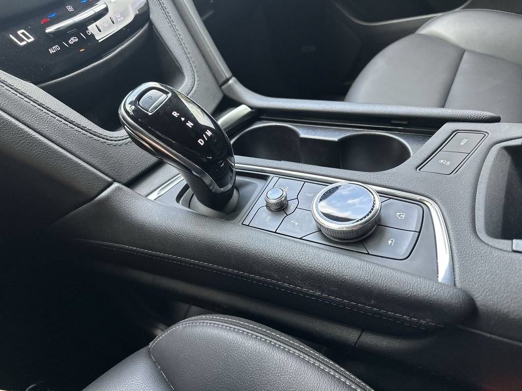 2024 Cadillac XT6 Luxury