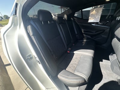 2022 Nissan Maxima SR Xtronic CVT