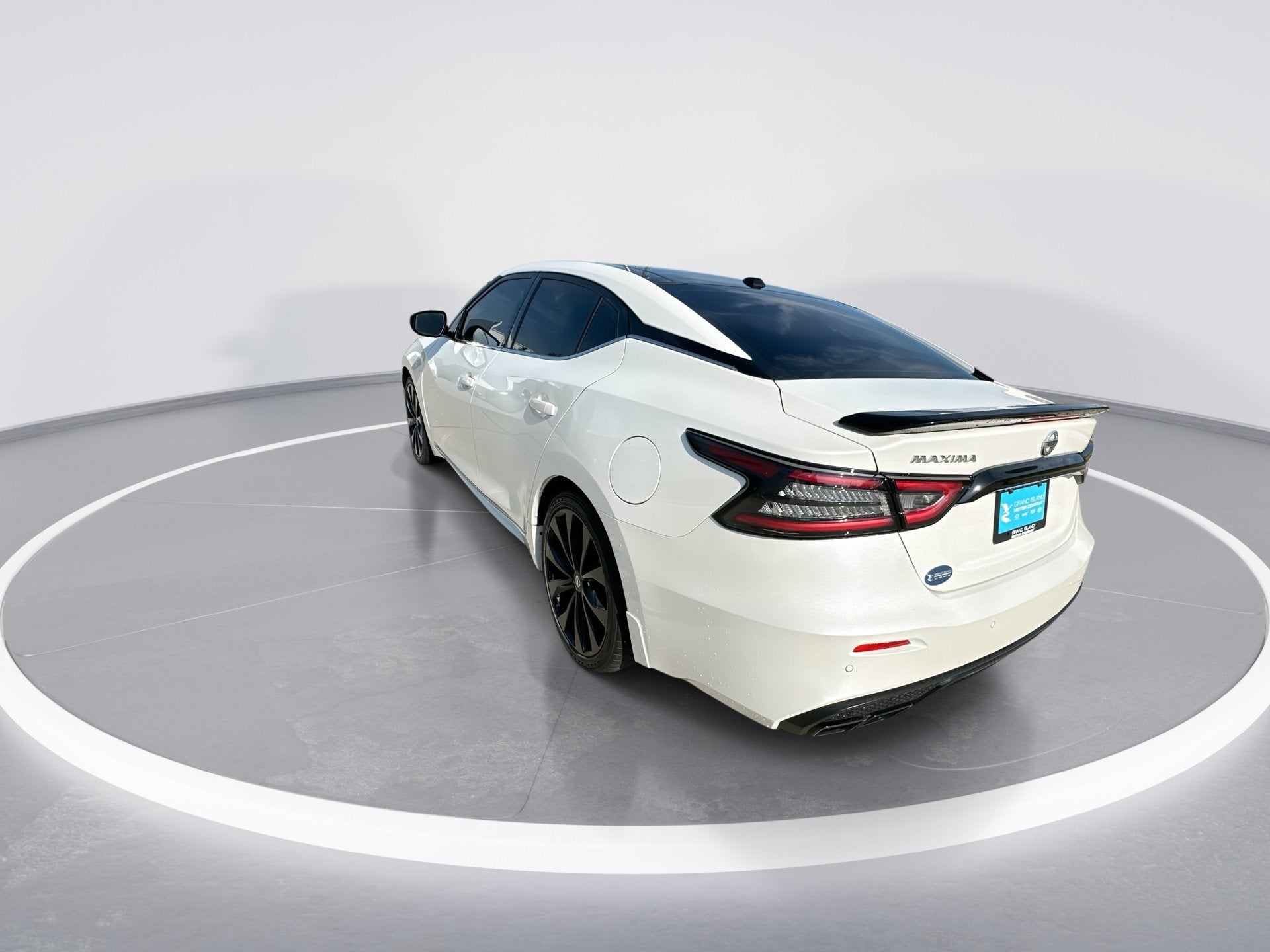 2022 Nissan Maxima SR Xtronic CVT