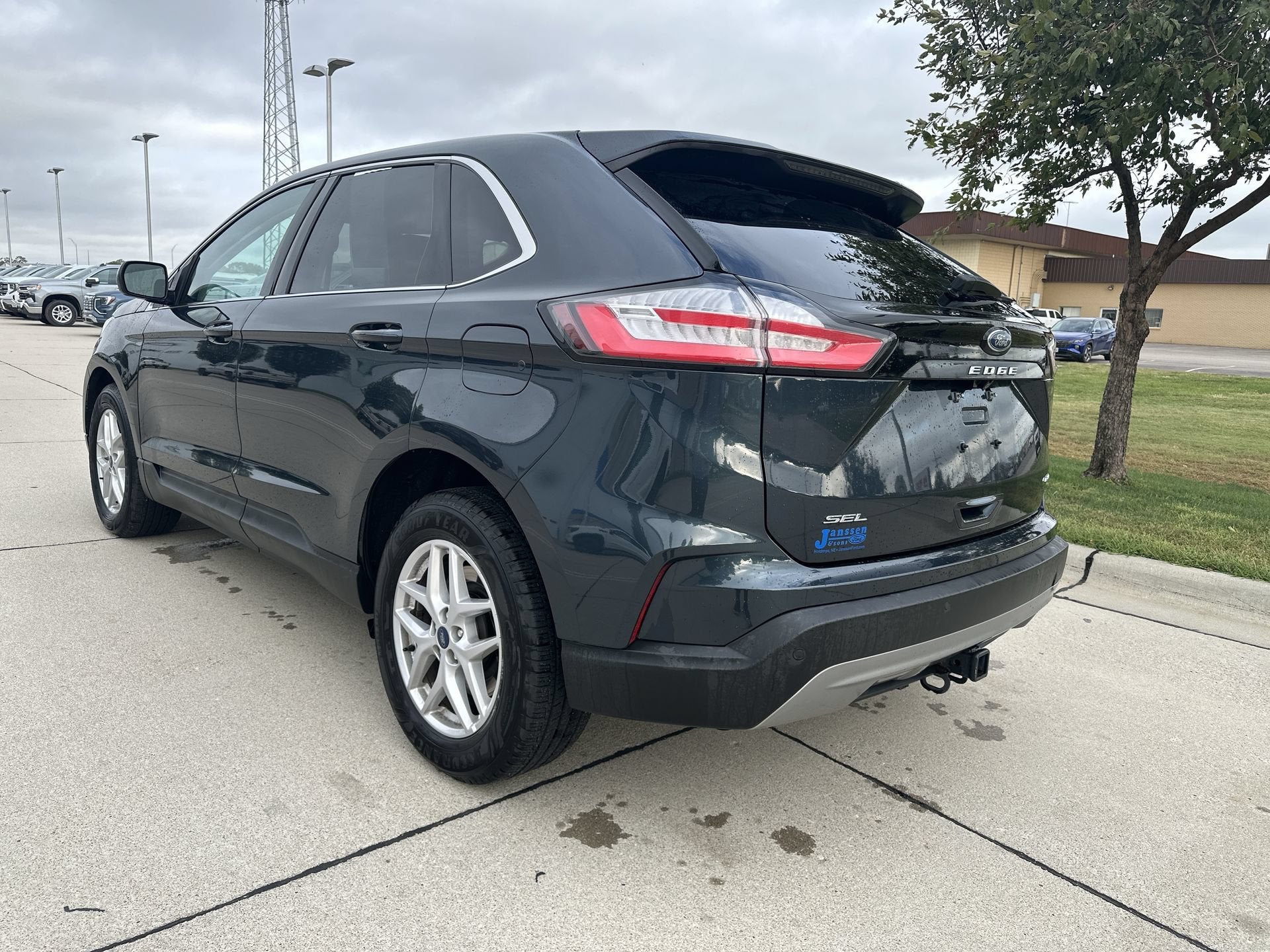 2022 Ford Edge SEL