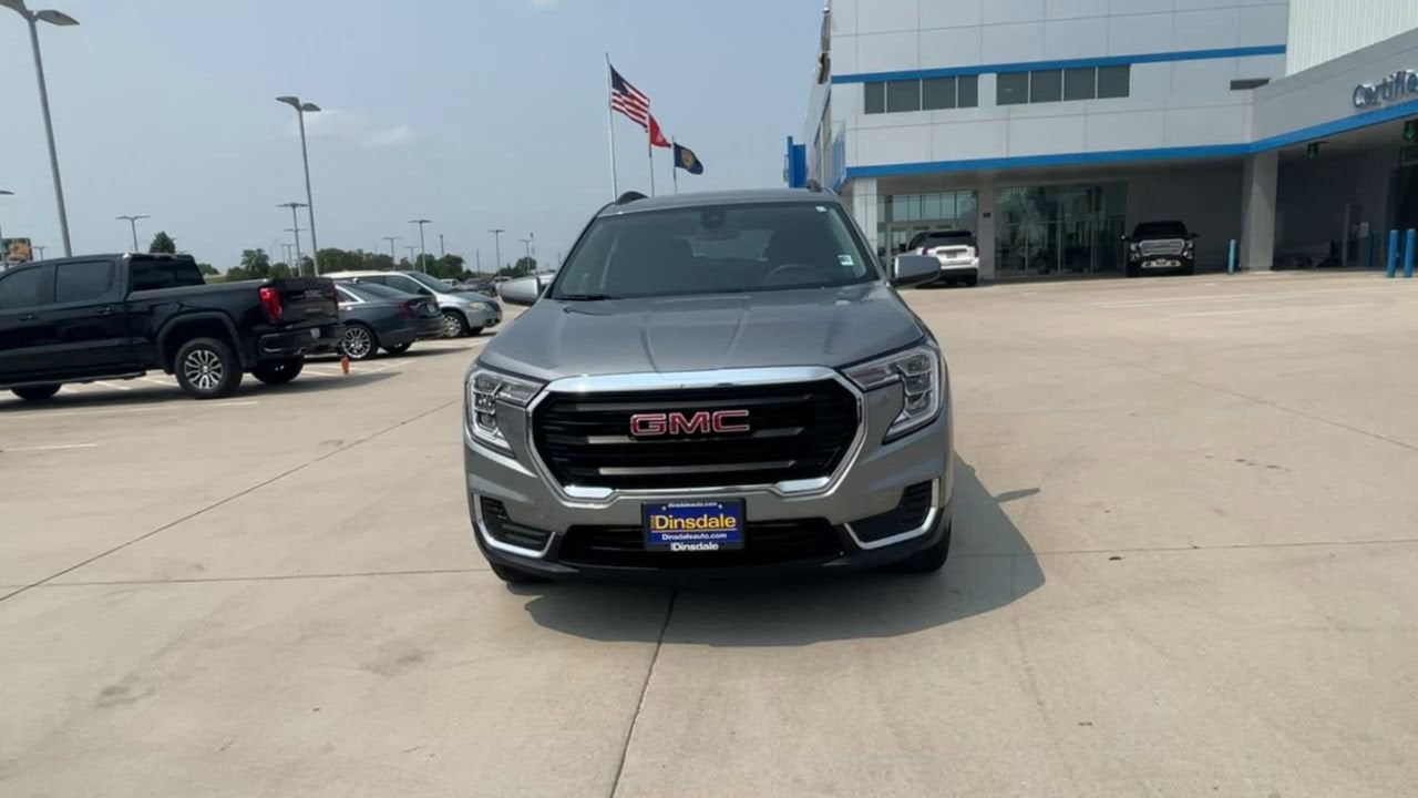 2023 GMC Terrain SLE