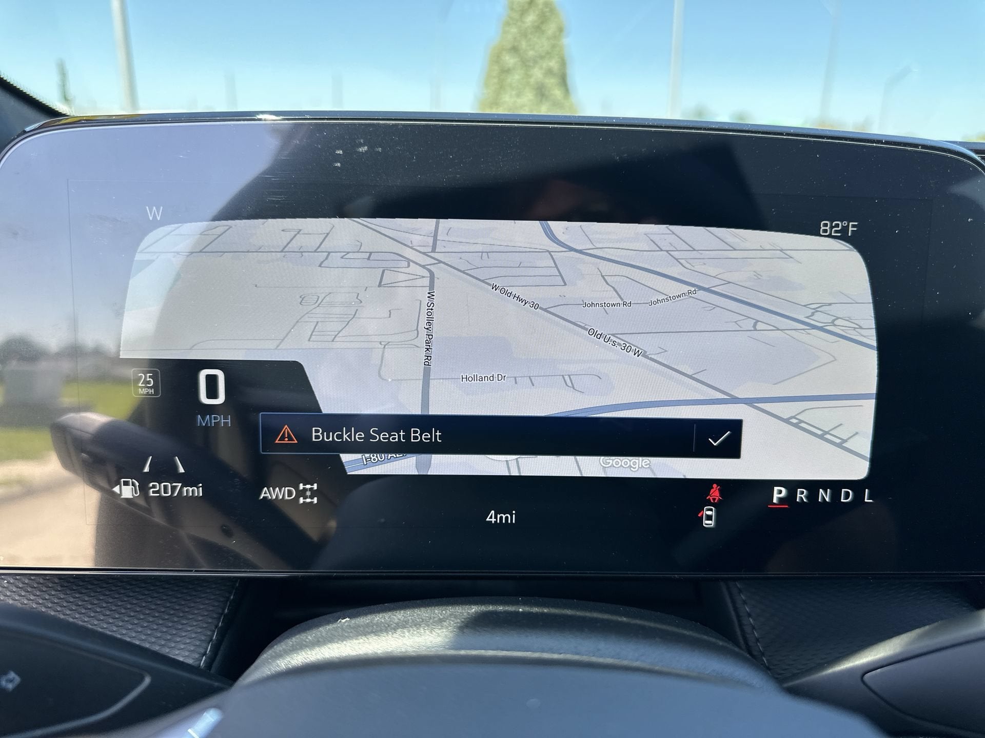 2027 Chevrolet Equinox LT - Photo 12