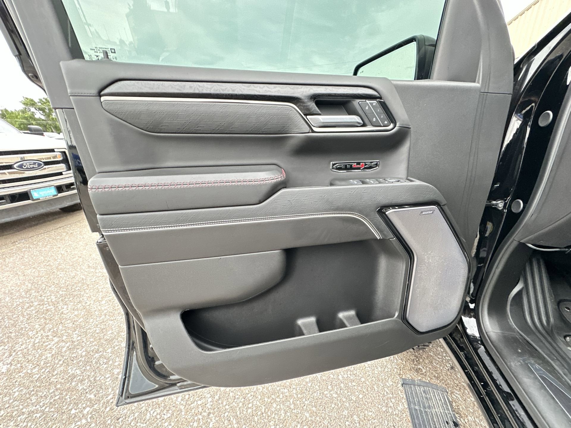 2025 GMC Sierra 1500 AT4X