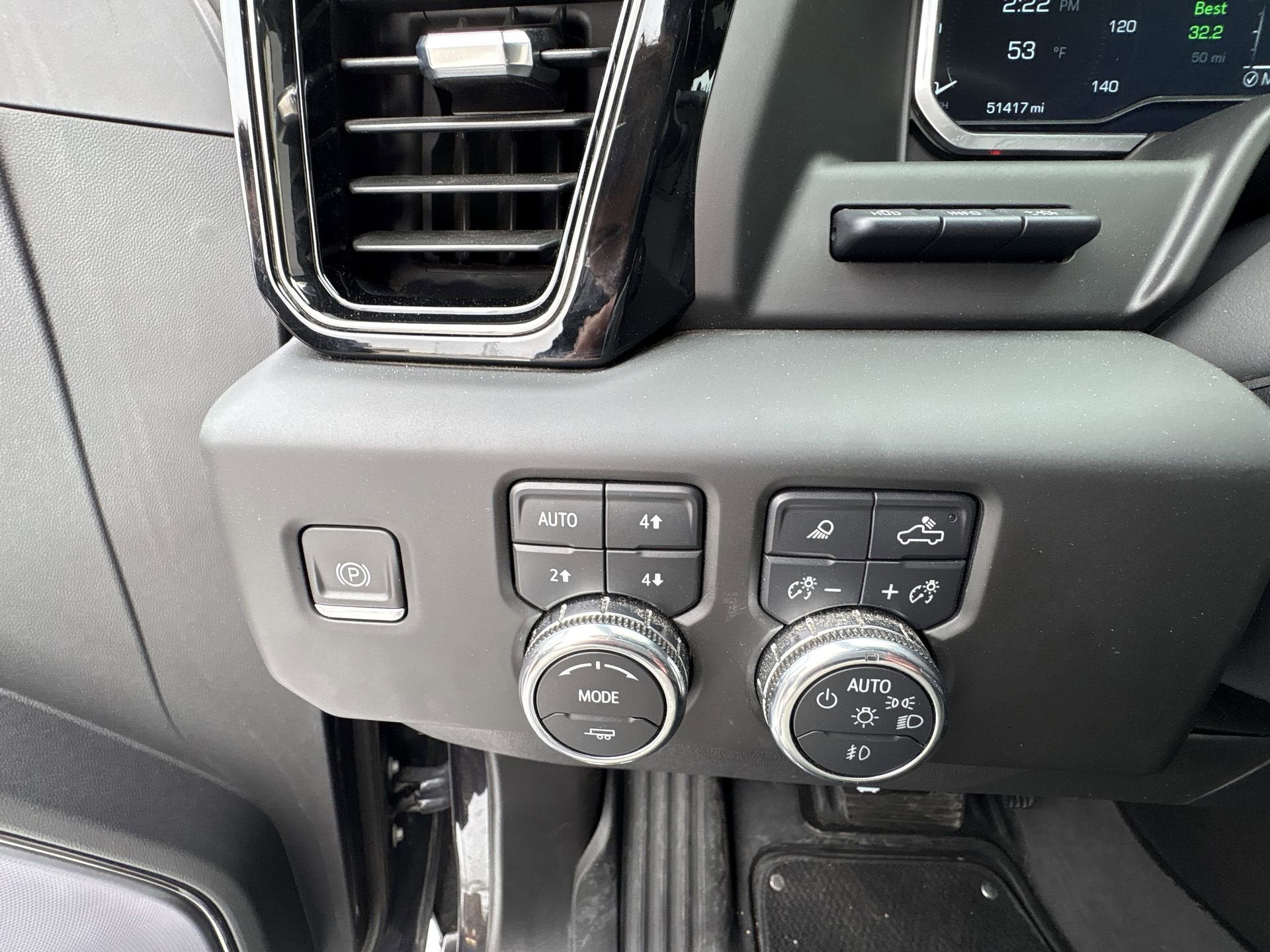 2023 GMC Sierra 1500 AT4X