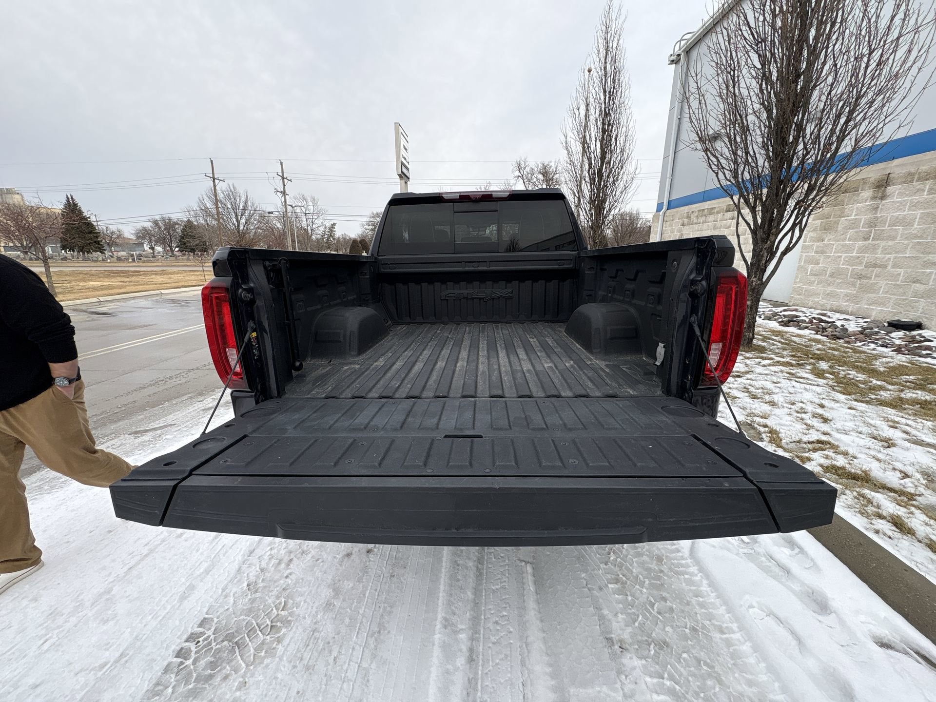 2023 GMC Sierra 1500 AT4X