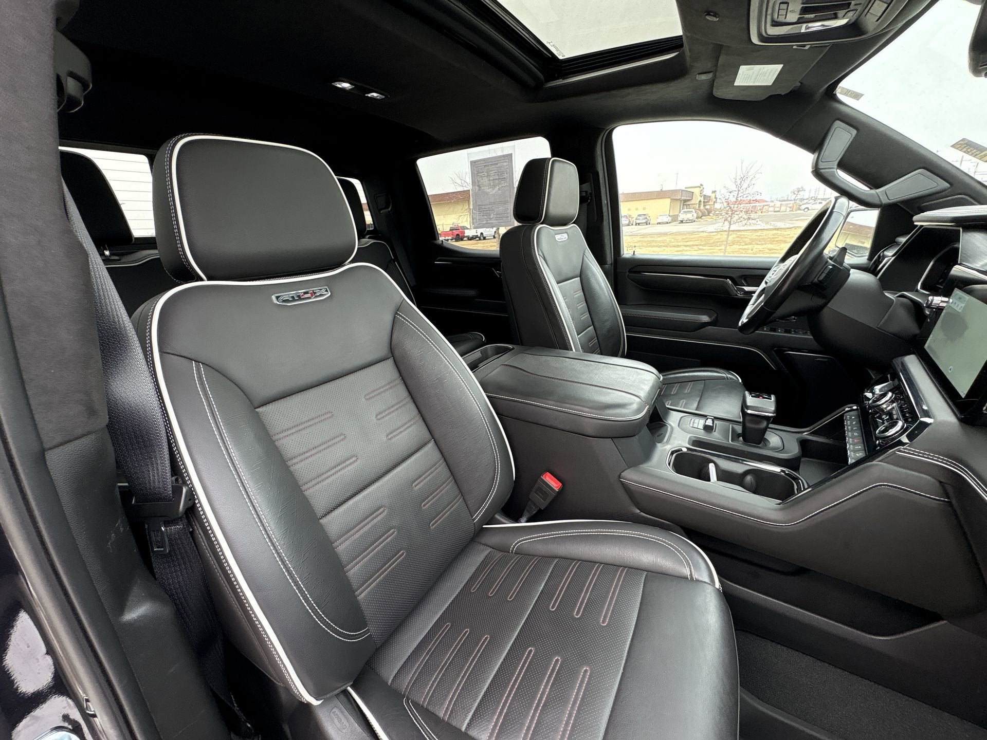 2023 GMC Sierra 1500 AT4X