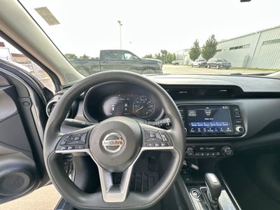 2021 Nissan Kicks SV