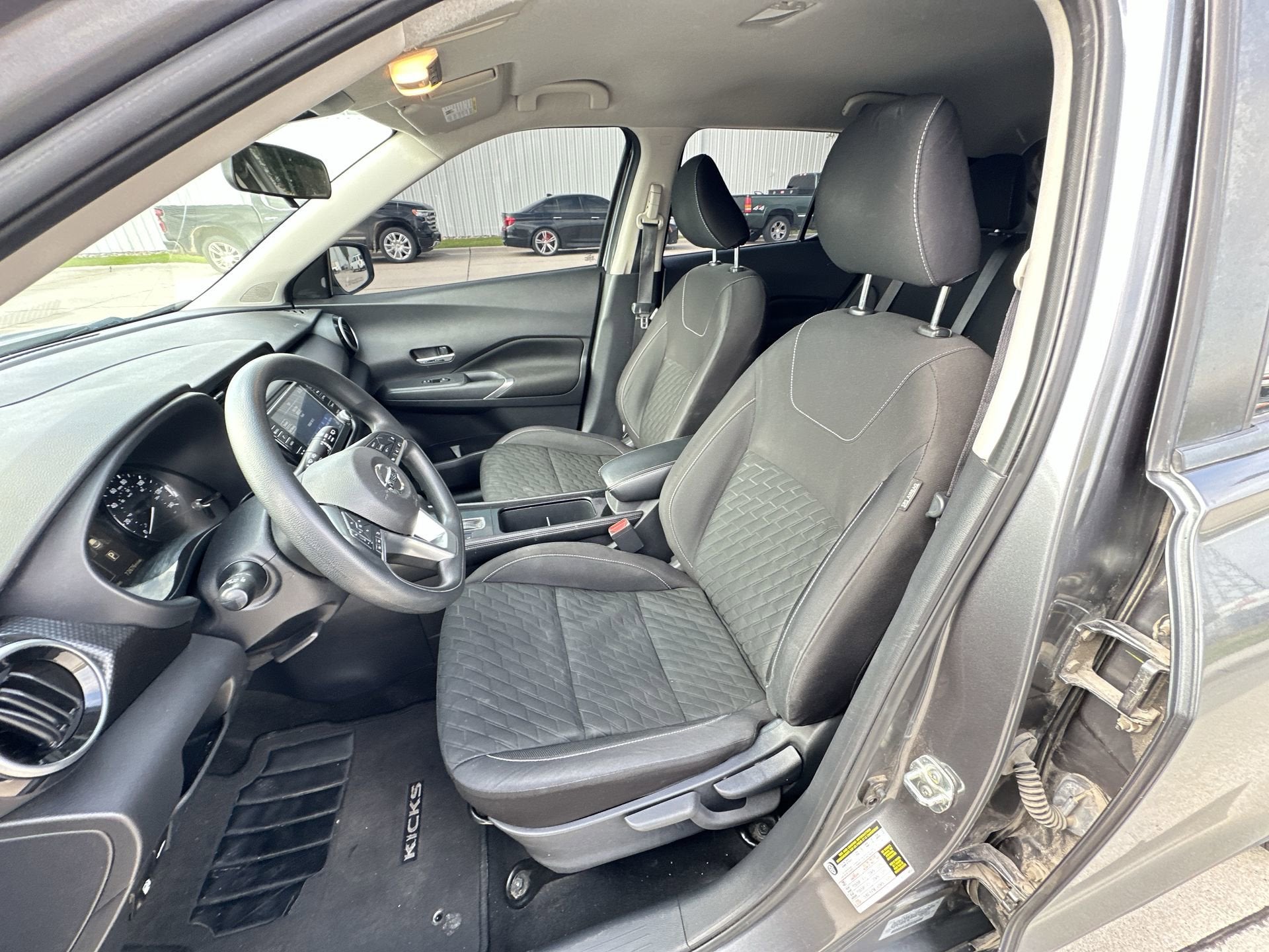 2021 Nissan Kicks SV