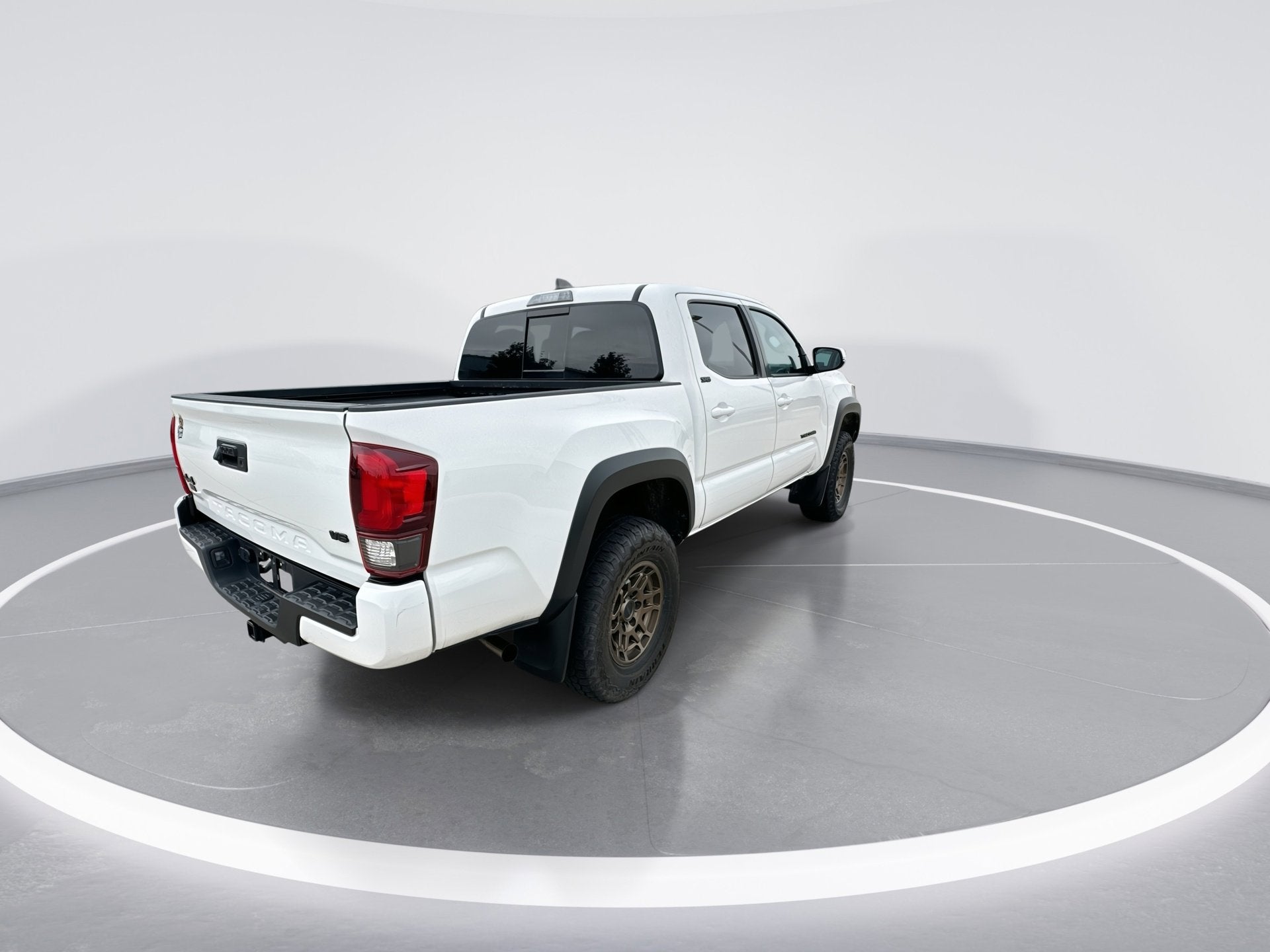 2022 Toyota Tacoma 4WD SR
